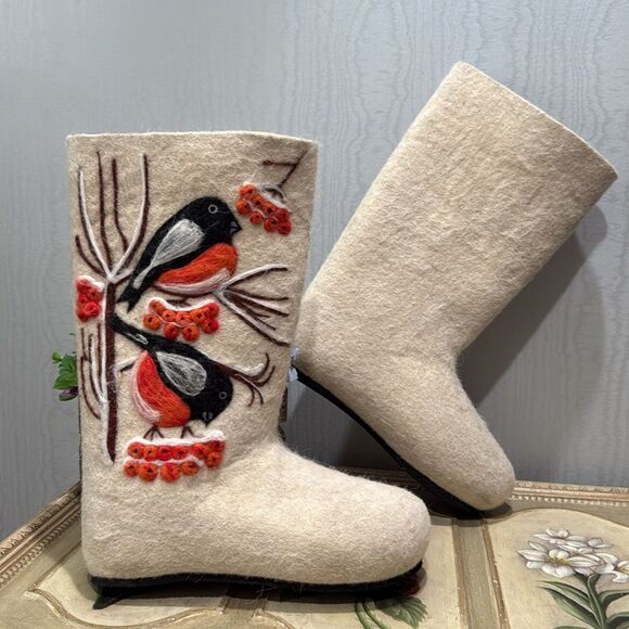 Vintage Russian Valenki Traditional Wool Felt Boots Beautiful Embroidered Birds - Picture 1 of 16